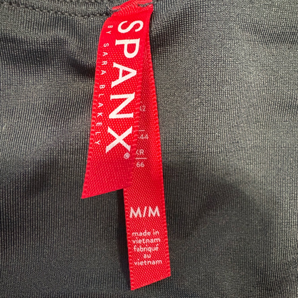 SPANX Faux Leather Side Stripe Legging Size M - Picture 4 of 8